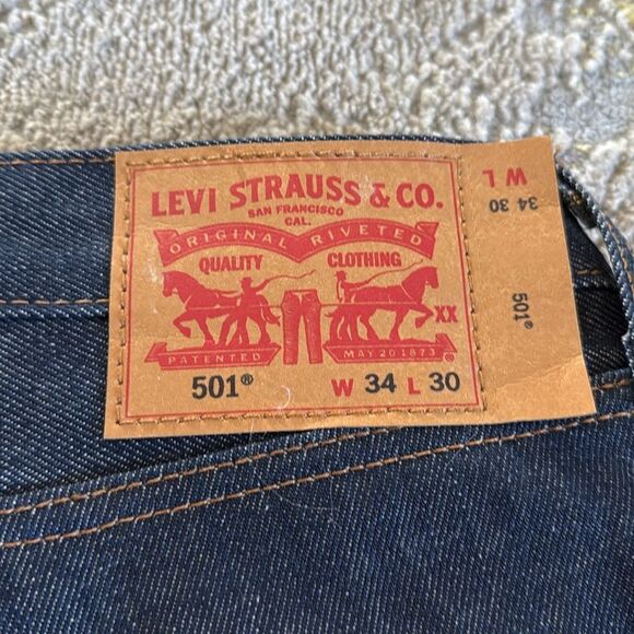 Levi’s 501 jeans dark wash size 34 by 30 NWOT red tab - Picture 4 of 8